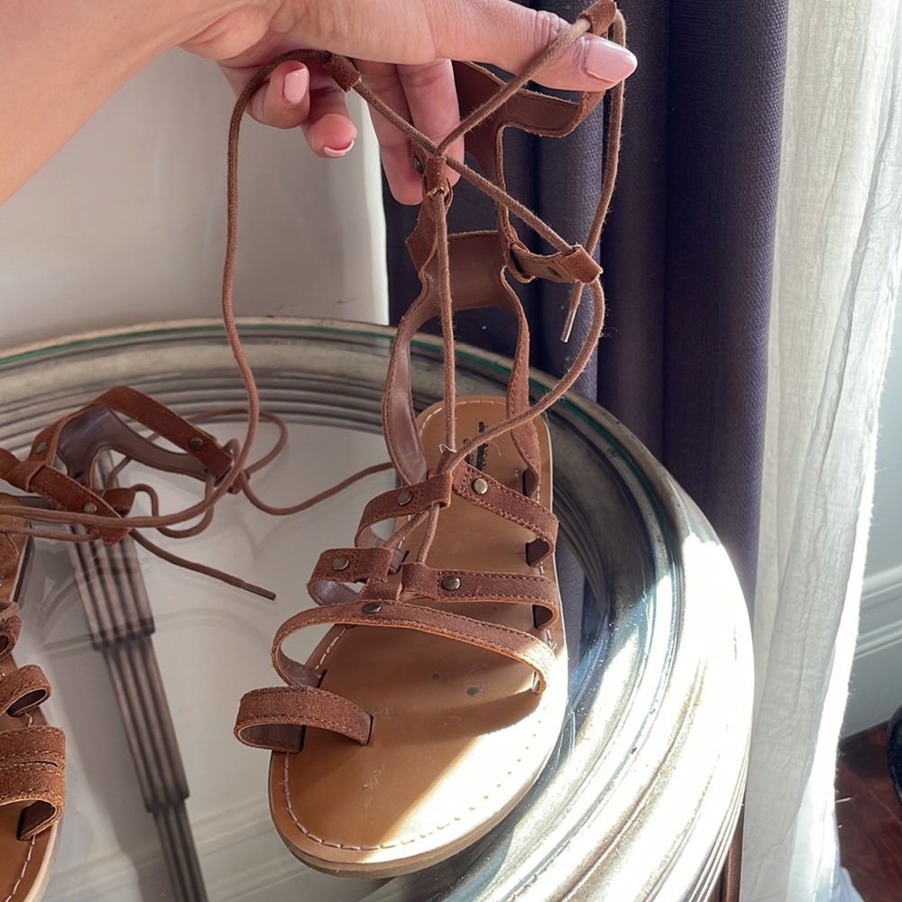 American Eagle Gladiator Sandals - image 6